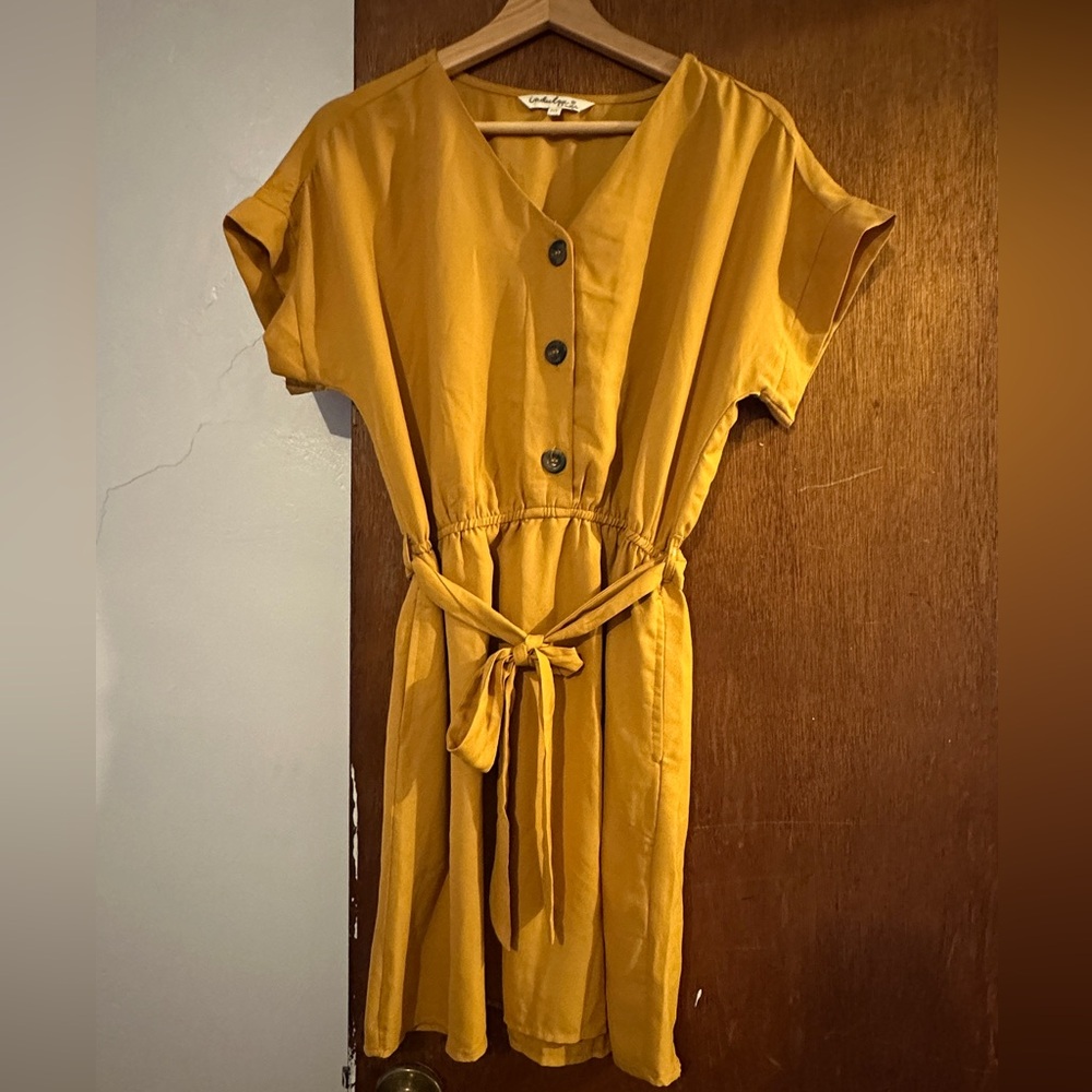 Dark yellow Indulge size medium dress with pockets